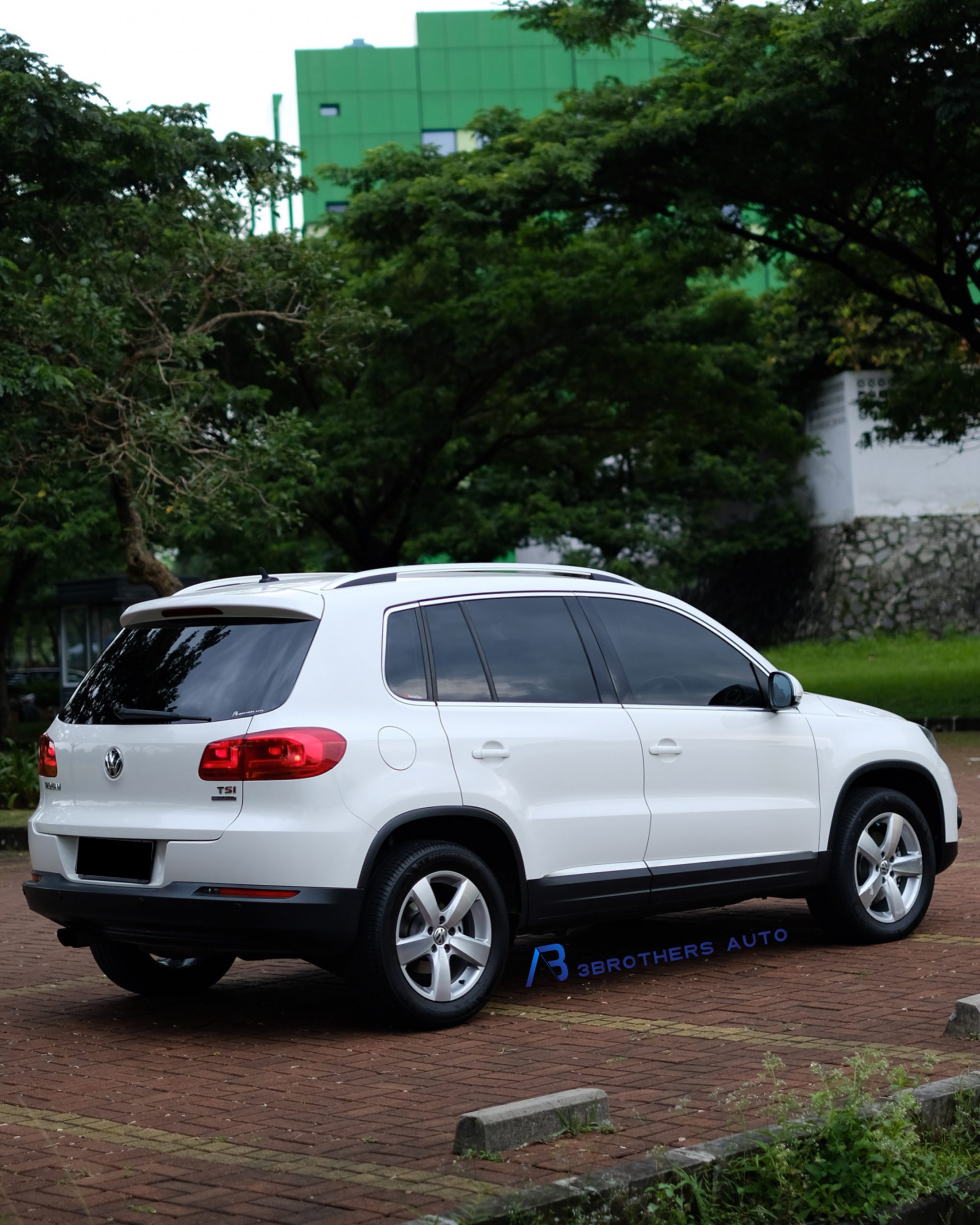 VW TIGUAN 2013 - 5