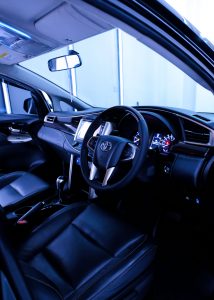 Toyota Innova Venturer 2019 - 5