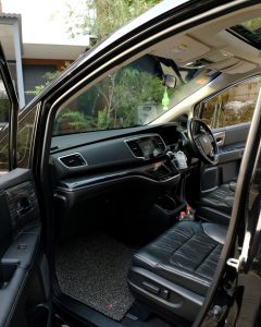 Honda Odyssey E Prestige 2014 - 3